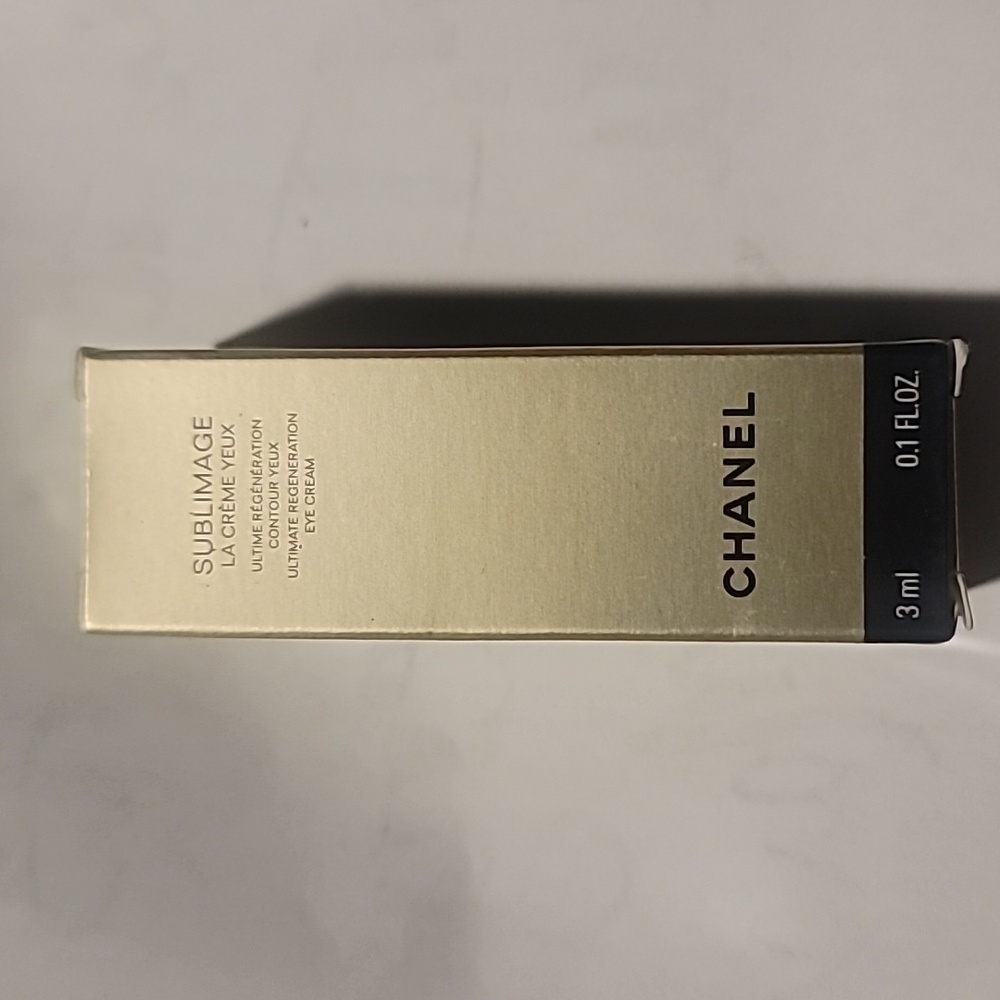 Chanel Sublimage La Crème Yeux